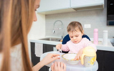 Baby Led Weaning e alimentazione complementare a richiesta: quando lo svezzamento è gestito dal bambino