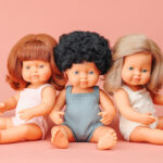 Le bambole che insegnano il valore dell'inclusività della collezione Colourful Edition di Miniland